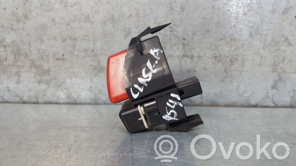 Mercedes-Benz A W168 Botón interruptor de luz de peligro 