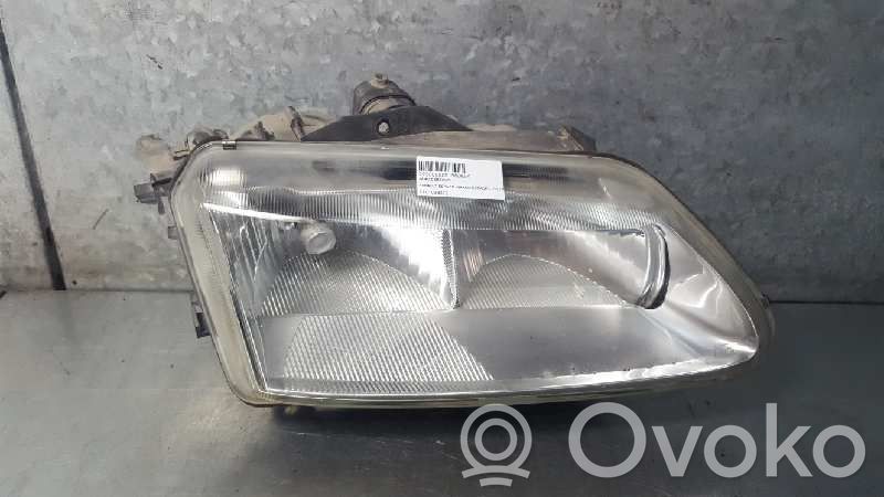 Scheinwerfer   7701038272