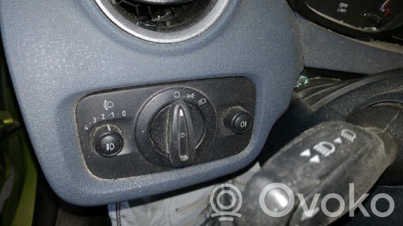 Ford Fiesta Light switch 