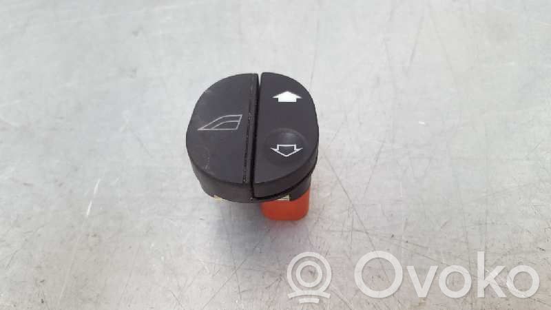 Ford Fiesta Interrupteur commade lève-vitre