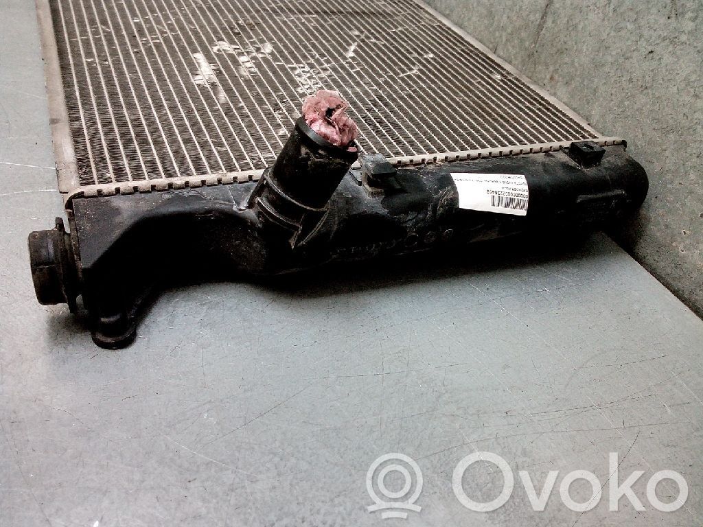 Toyota Avensis T250 Radiatore di raffreddamento