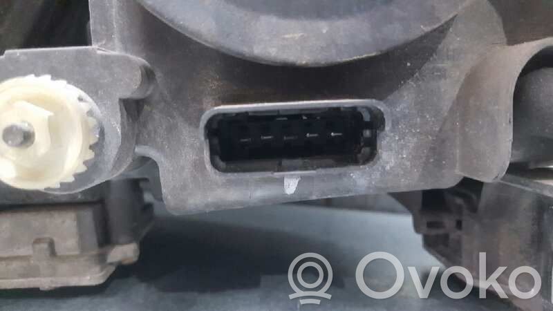 Scheinwerfer   7701053976