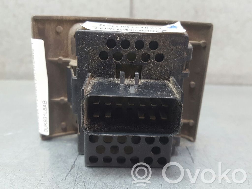 Chrysler PT Cruiser Electric window control switch 