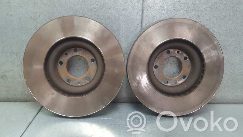 Tarcza hamulca przedniego   NVE64312
