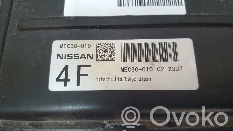 Nissan Primera Engine control unit/module 