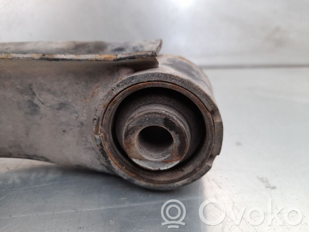 Oberer Querlenker vorne   E45252S686