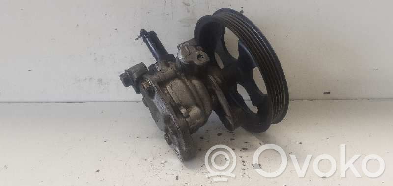 Mitsubishi Carisma Bomba de dirección hidráulica 
