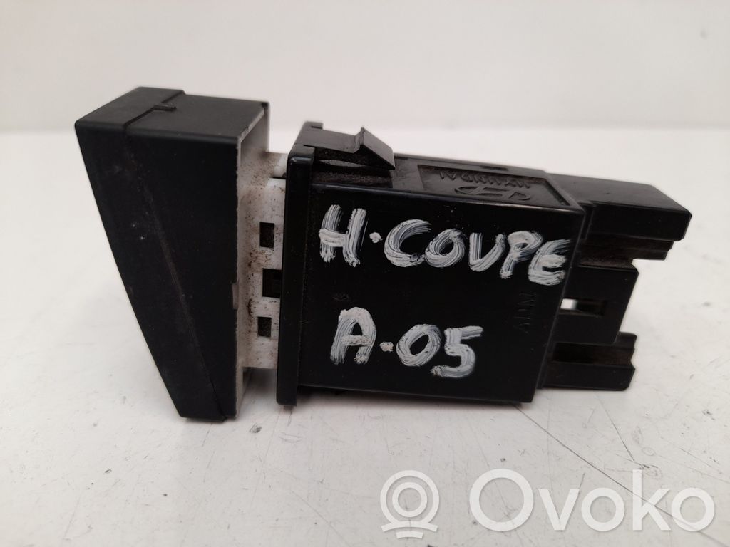 Hyundai Coupe Autres commutateurs / boutons / leviers