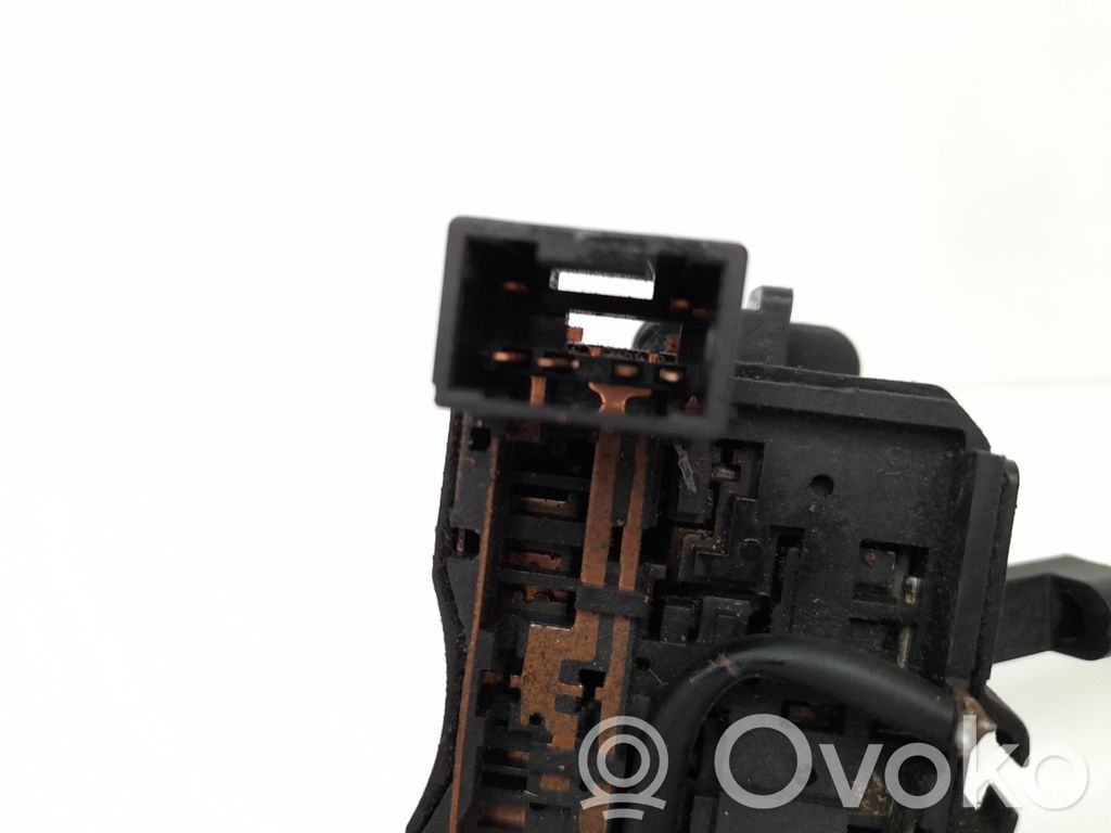 Nissan Almera Interruptor de luz 