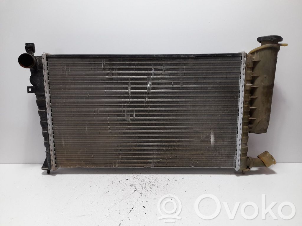 Peugeot 306 Radiateur de refroidissement