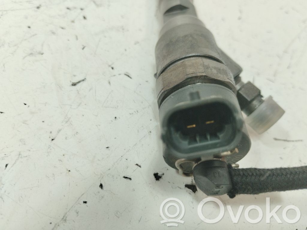 Hyundai Elantra Injector combustibil 
