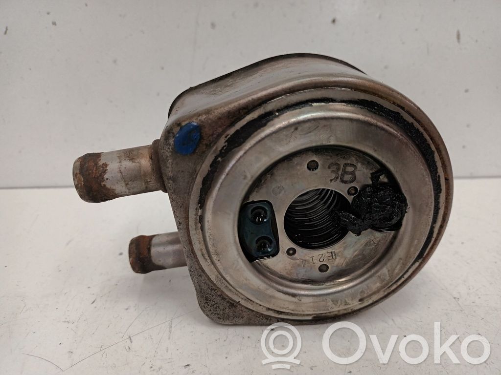 Nissan Primastar Radiator ulei motor 
