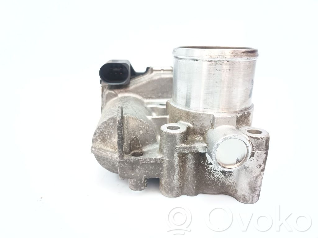 Nissan Qashqai+2 Valvola corpo farfallato