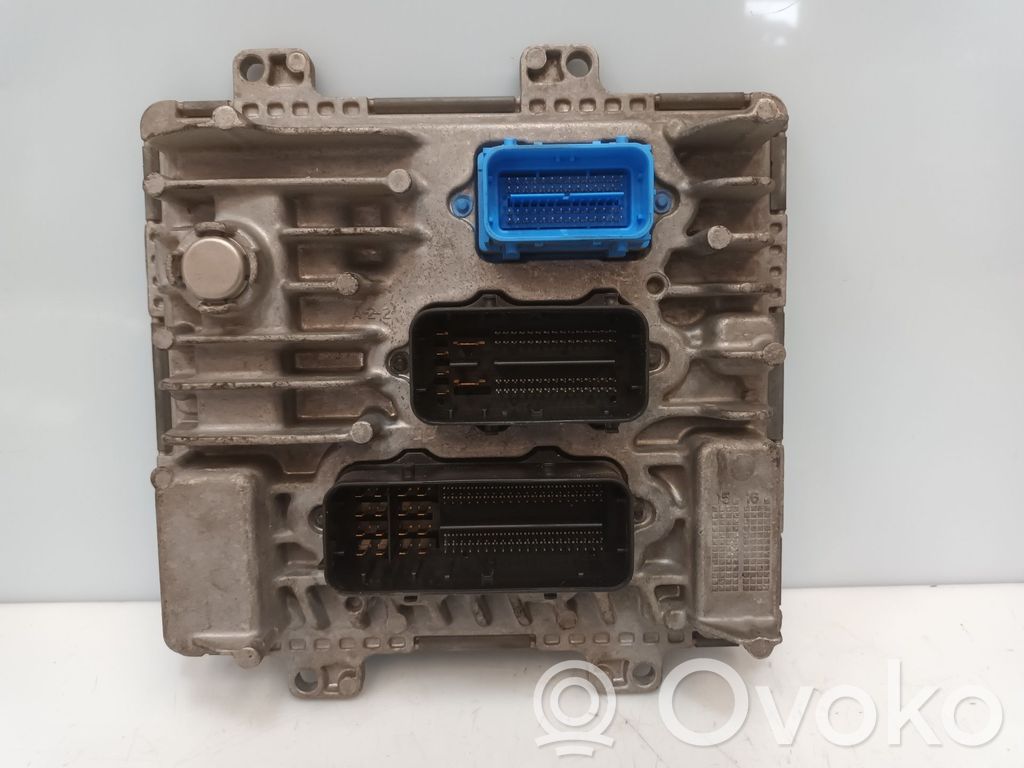 Unidad de control/módulo del motor   55496160