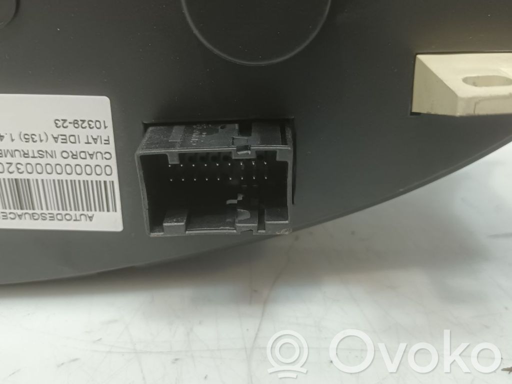 Fiat Idea Geschwindigkeitsmesser Cockpit 