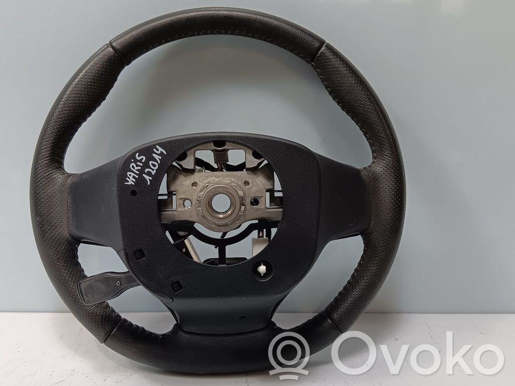 Toyota Yaris Ohjauspyörä 