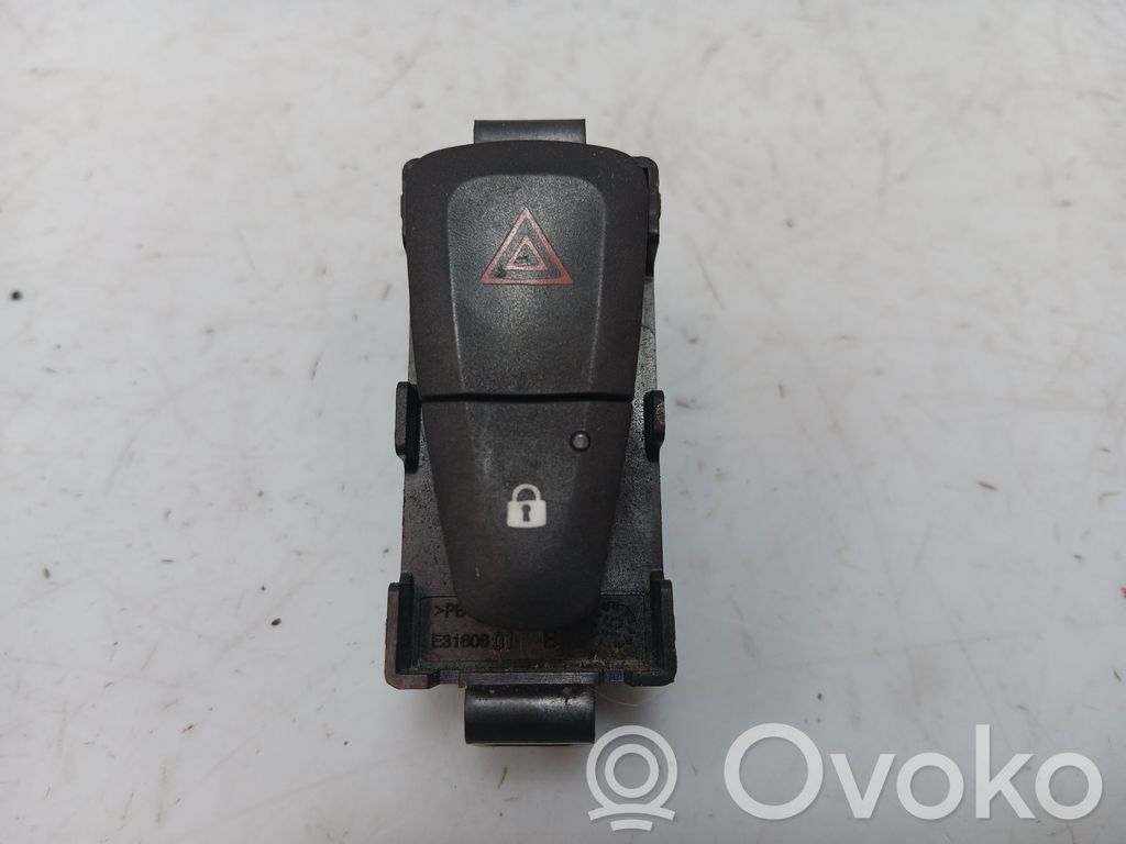 Schalter Warnblinkanlage   E3160101