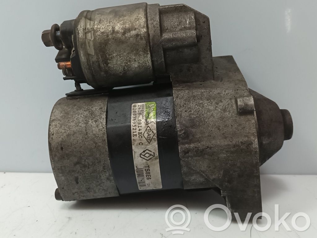 Motor de arranque   8200369521E