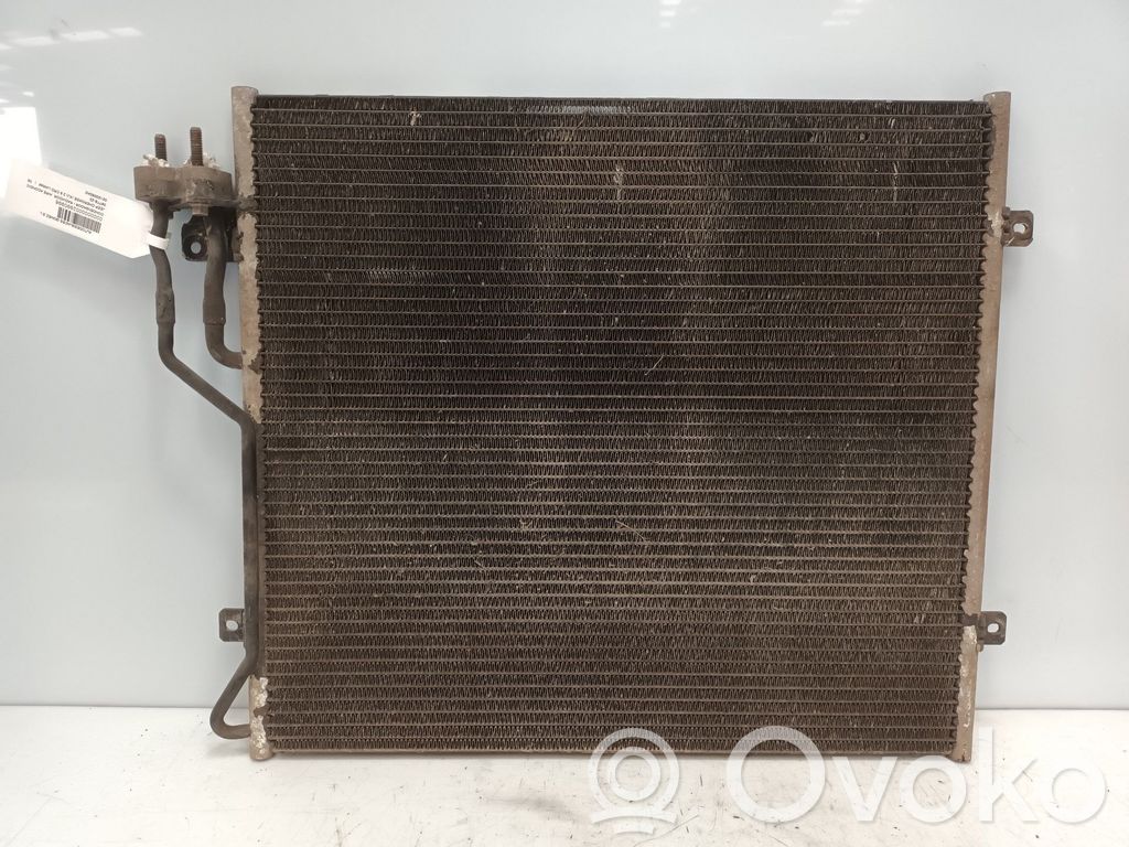 Radiateur condenseur de climatisation
