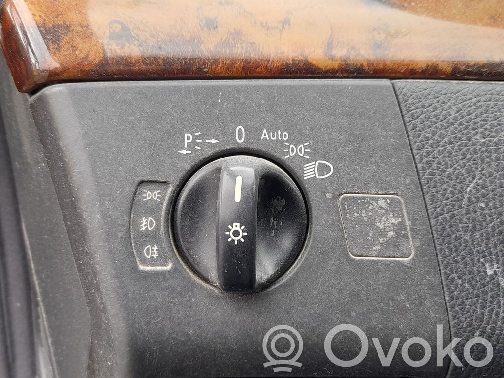 Mercedes-Benz S W220 Przełącznik świateł 