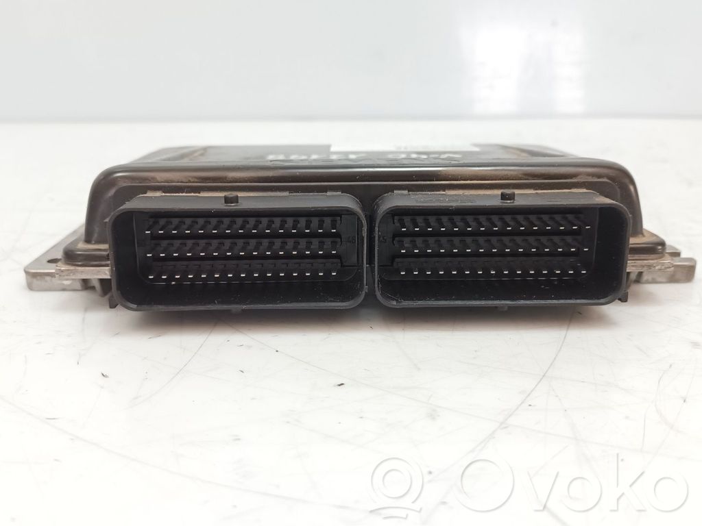 Volvo S40, V40 Engine control unit/module 