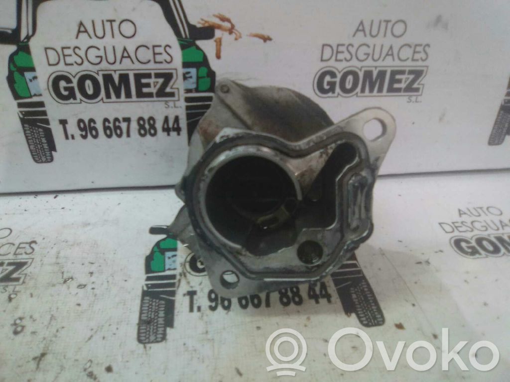 Renault Megane I Vacuum pump 