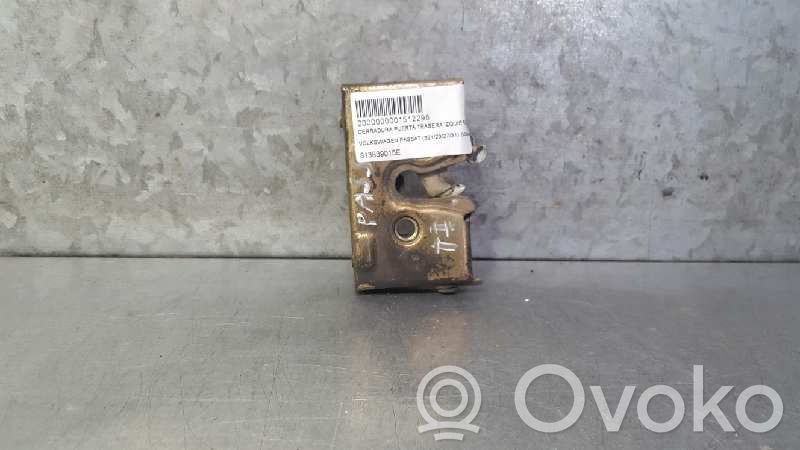 Volkswagen PASSAT Serrure de porte arrière 