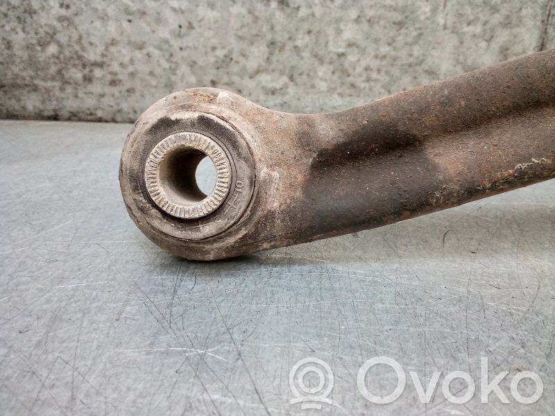Hyundai Accent Triangle bras de suspension supérieur arrière