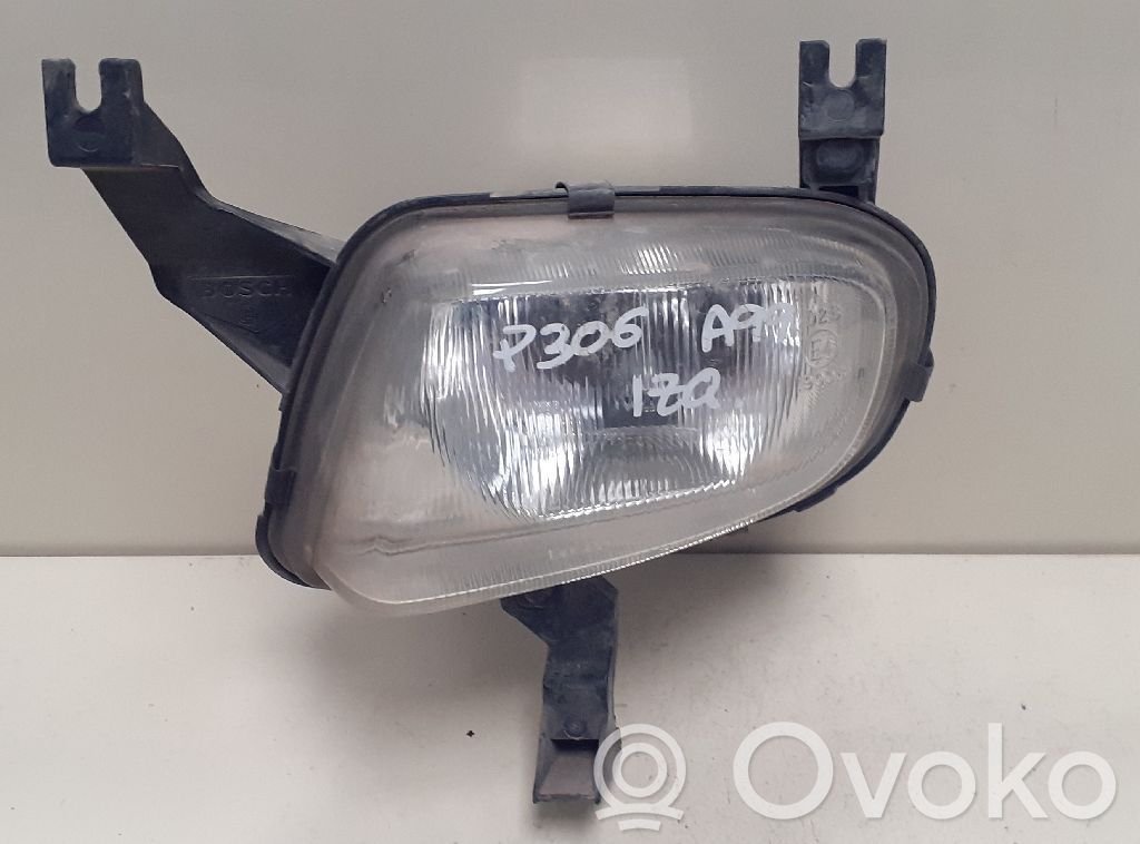 Peugeot 306 Feu antibrouillard avant 