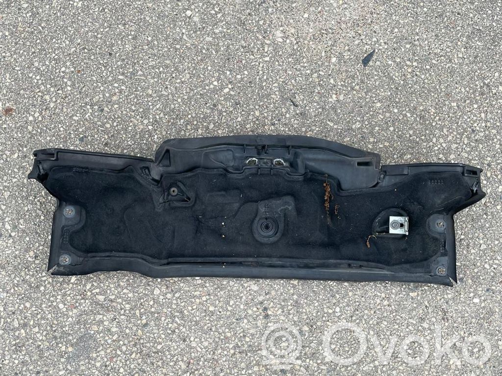 Muu moottoritilan osa   6921597
