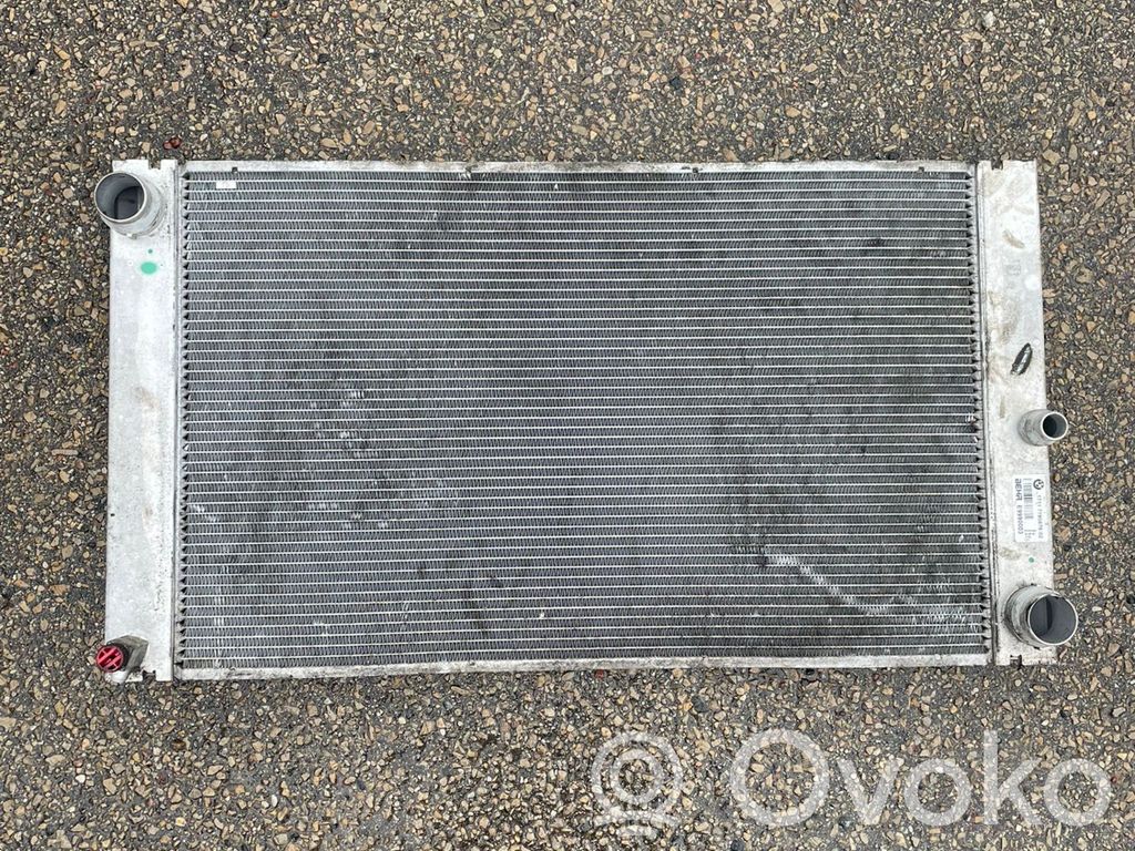 BMW 5 E60 E61 Coolant radiator 
