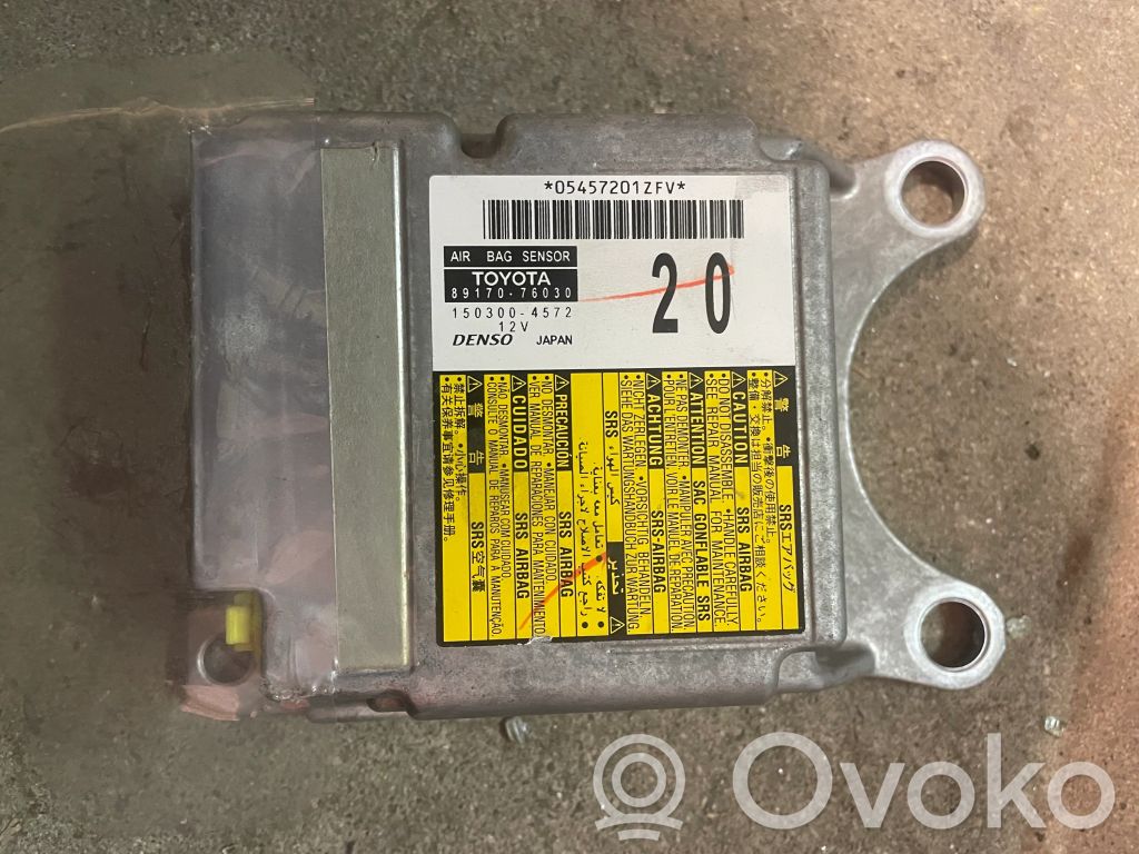 Lexus CT 200H Airbag control unit/module 
