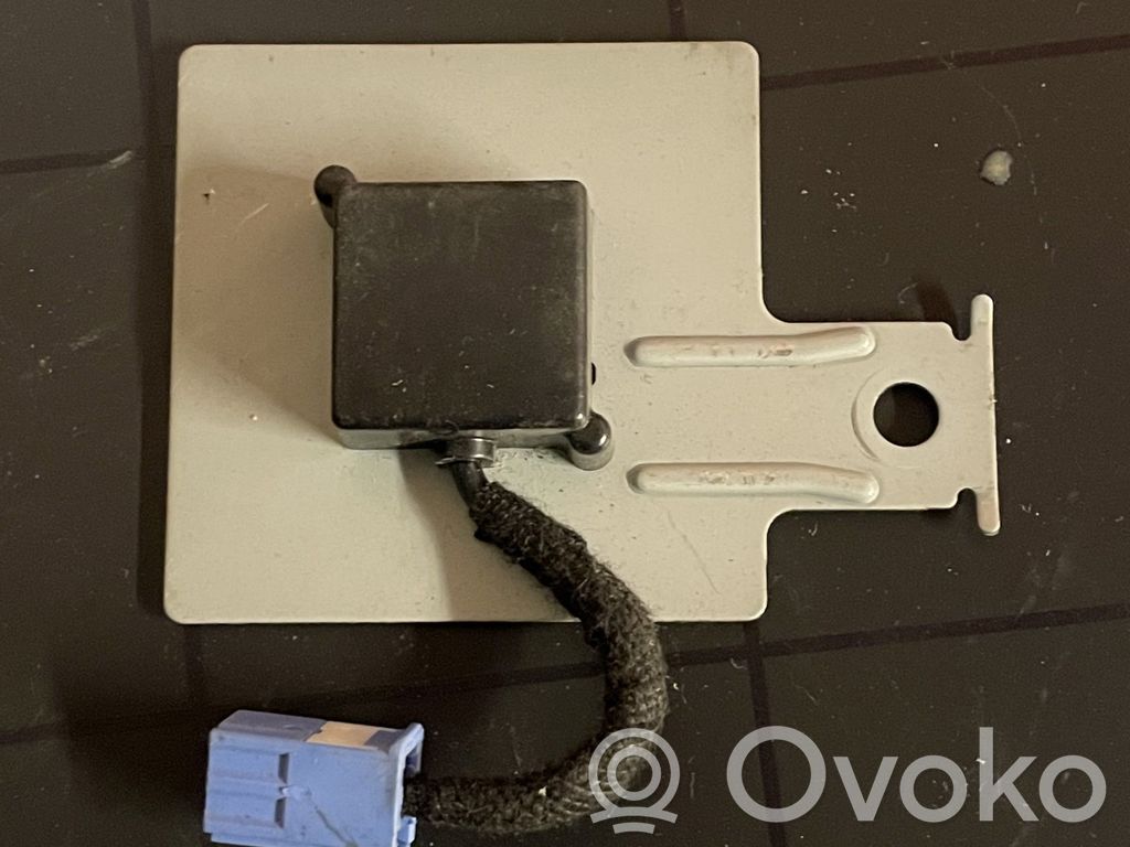 Mazda CX-5 Antena (GPS antena) 