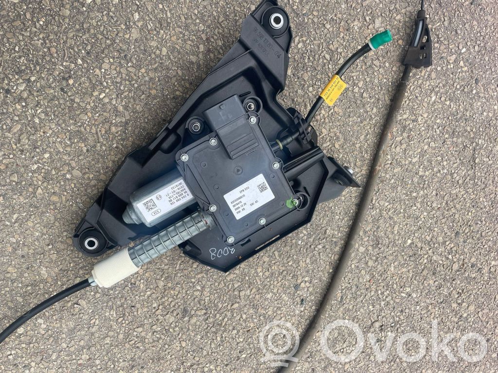 Peugeot 3008 I Module de commande de frein à main 