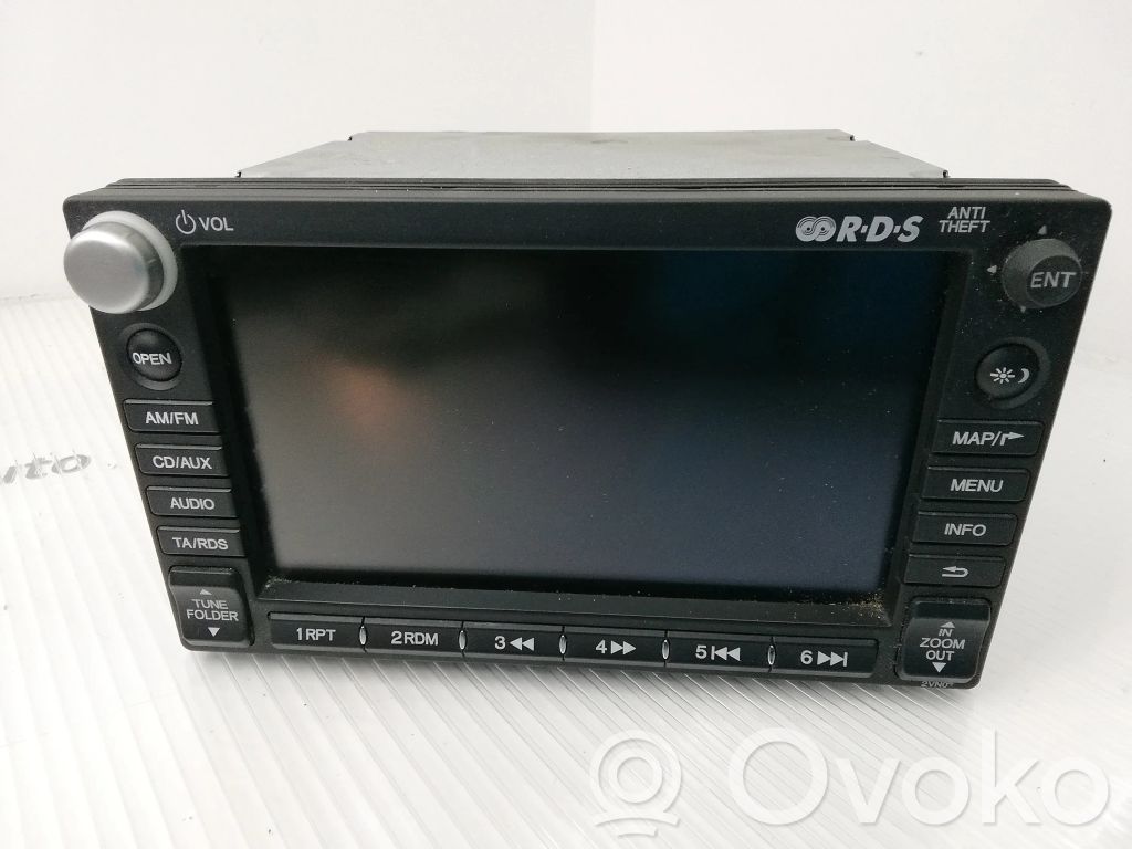Honda CR-V Radio/CD/DVD/GPS head unit 