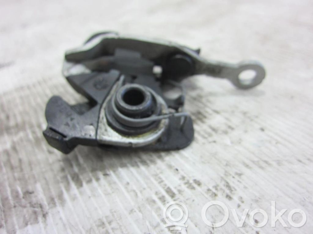 Tie down hook / loop   9641684380