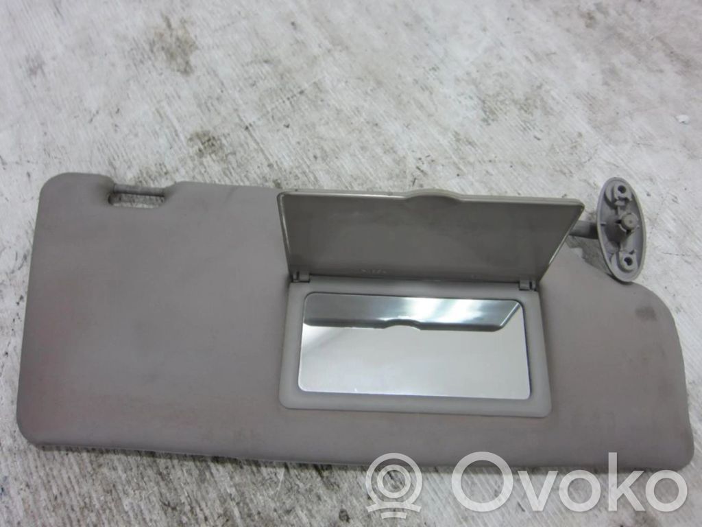 Sun visor