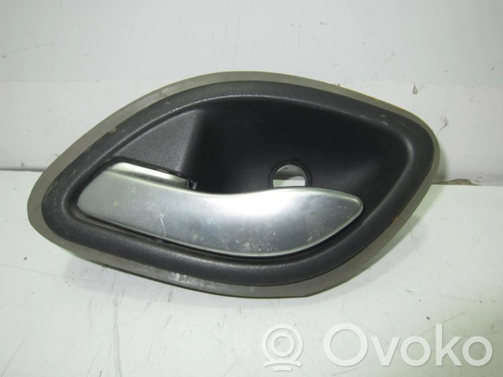 Manecilla interna puerta trasera   8200000723,8200000723