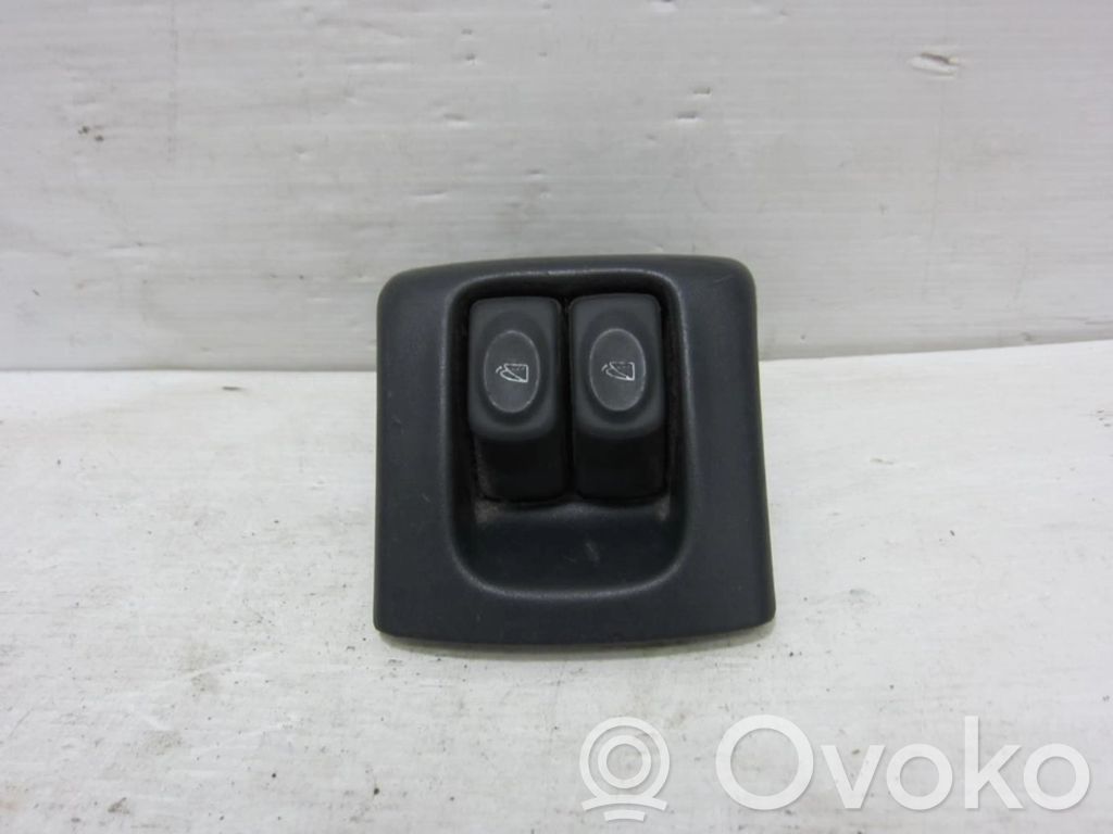 Renault Megane II Interruptor del elevalunas eléctrico 