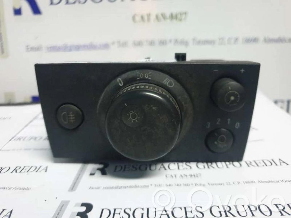 Opel Meriva A Light switch 