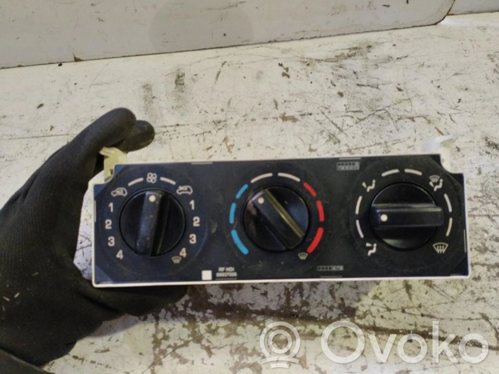 Citroen Berlingo Climate control unit 