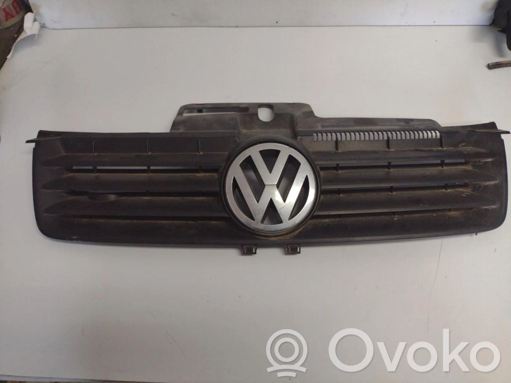Volkswagen Polo IV 9N3 Griglia anteriore