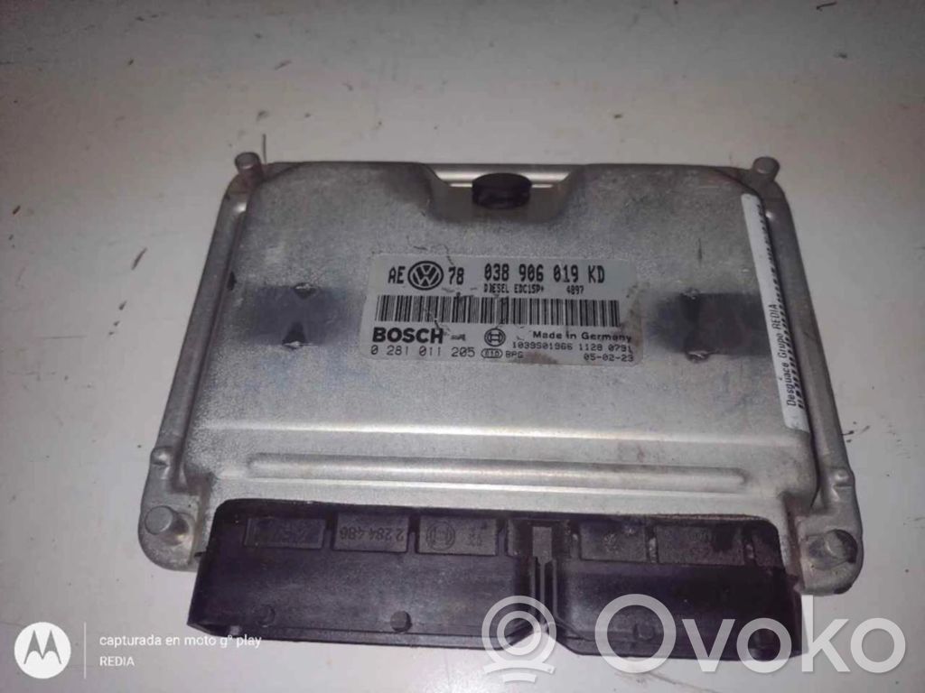 Volkswagen PASSAT Unitate control motor/modul ECU 