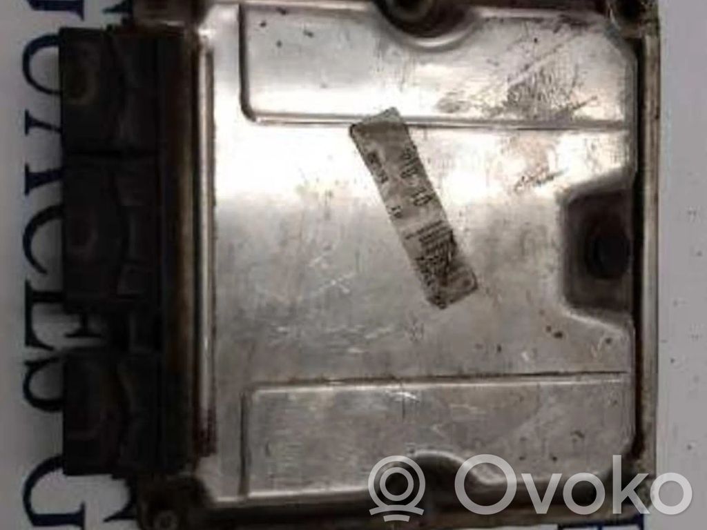 Centralina/modulo motore ECU   0281011525
