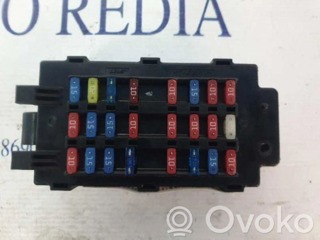 Chevrolet Lanos Module de fusibles 