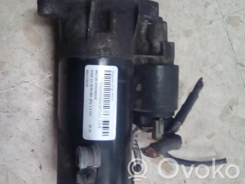 Audi A4 S4 B5 8D Electromotor 