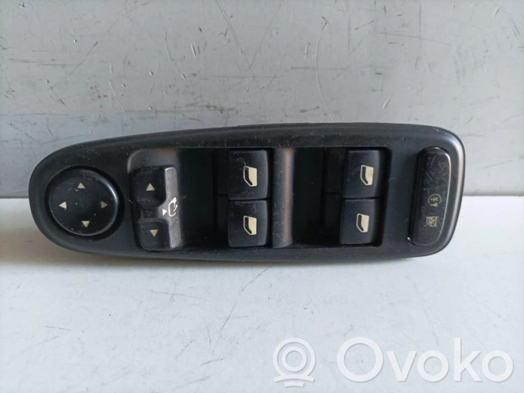 Citroen C4 Grand Picasso Comutator comandă geamuri electrice 