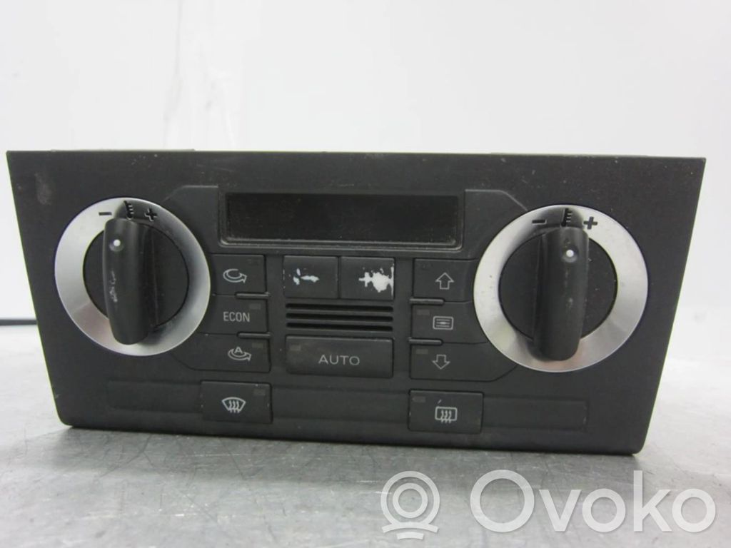 Unitate control climatizare   8P0820043H
