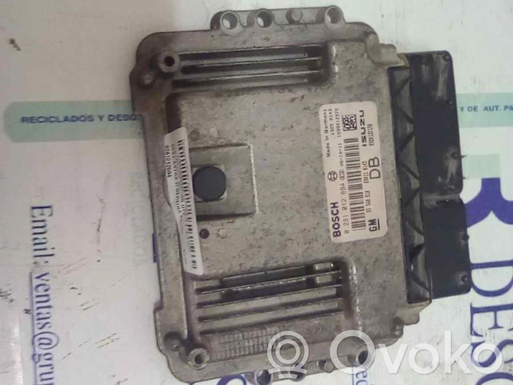 Unidad de control/módulo ECU del motor   0281012694