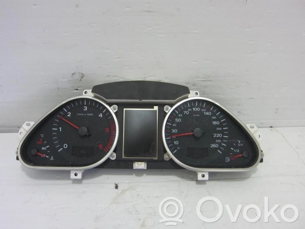 Audi Q7 4L Tachimetro (quadro strumenti) 